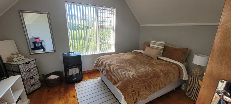 To Let 4 Bedroom Property for Rent in Tergniet Western Cape